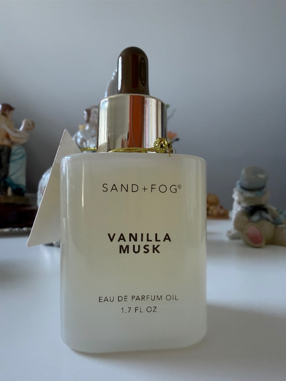 Sand + Fog Vanilla Musk Perfume Oil Dropper (1.7 fl oz / 50 ml)